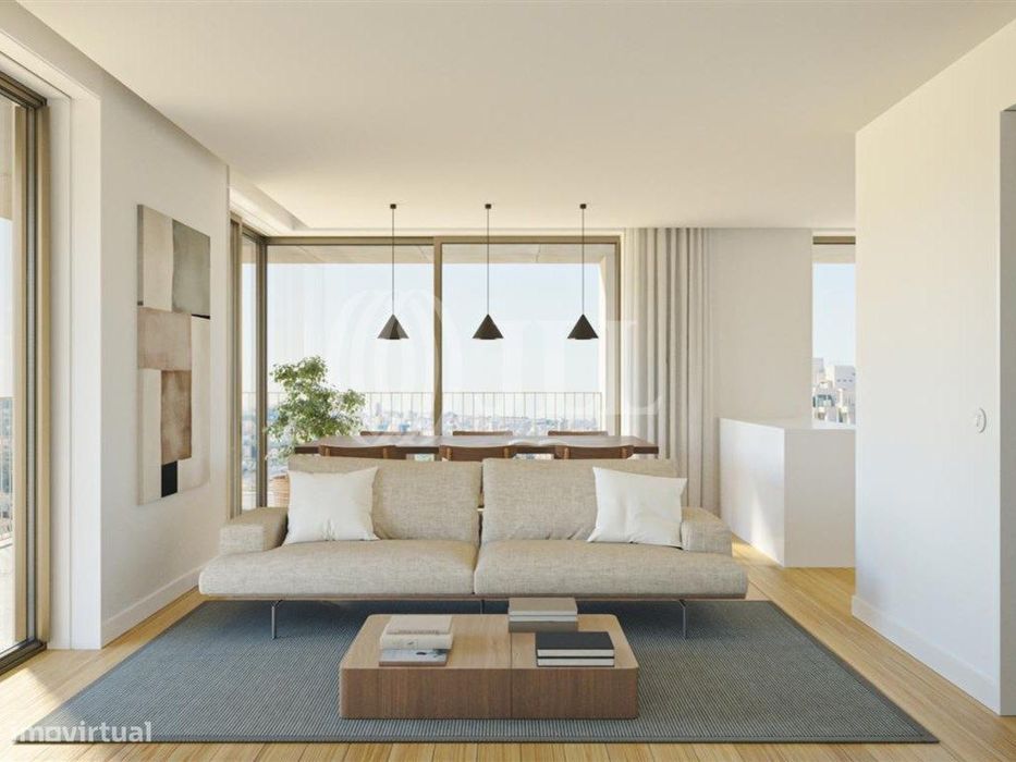 Apartamento T1 no Fernão Magalhães 127, Porto