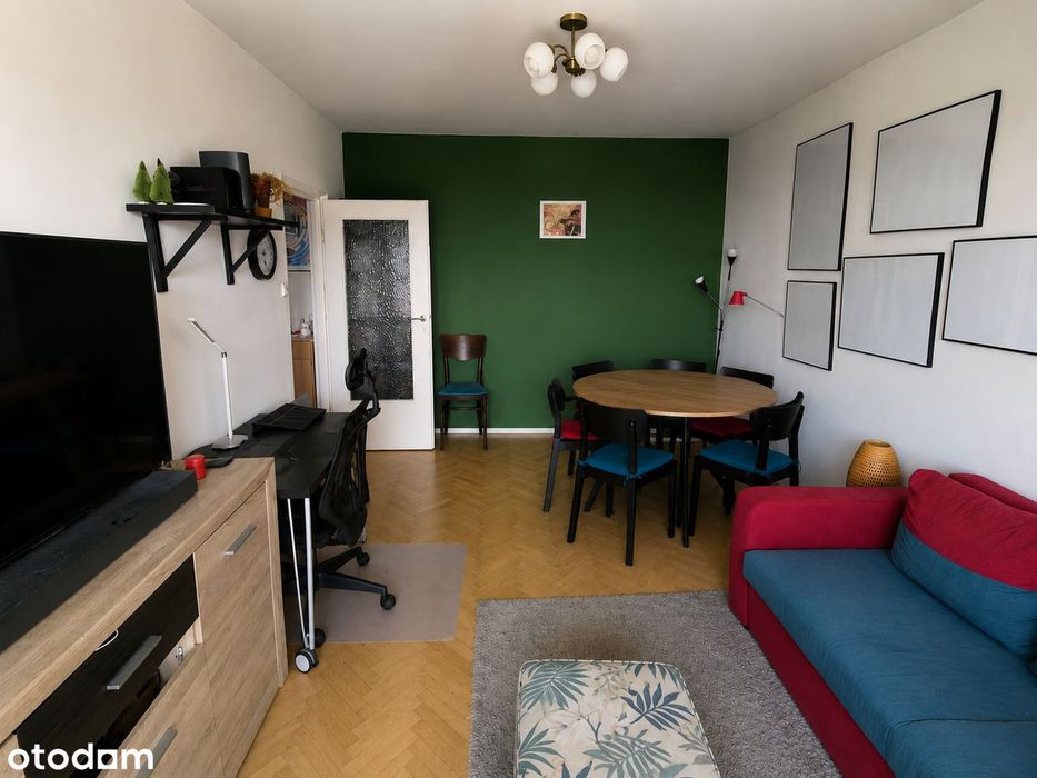 3 pokoje z panoramicznym widokiem 13p, blisko metra, do remontu