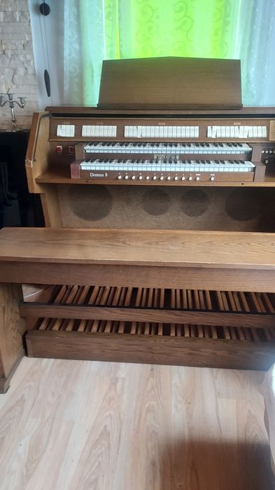 Organy DOMUS 8 VISCOUNT  Ustka