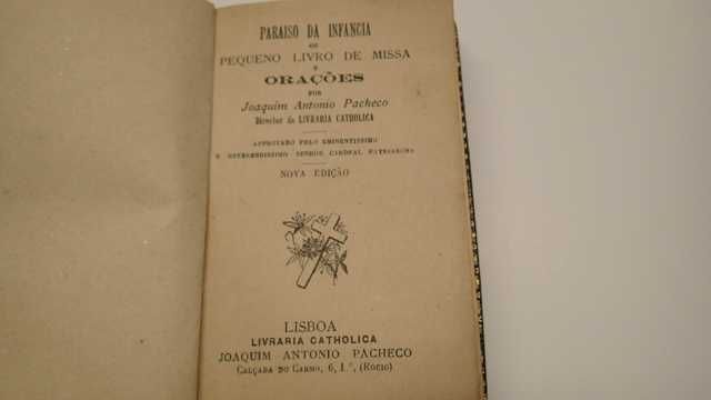 Livro Religioso antigo " Paraiso da Infância "