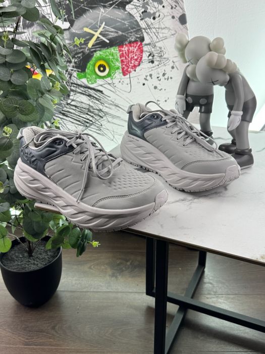 Кросівки Hoka Bondi SR 44.5 розмір Е13053