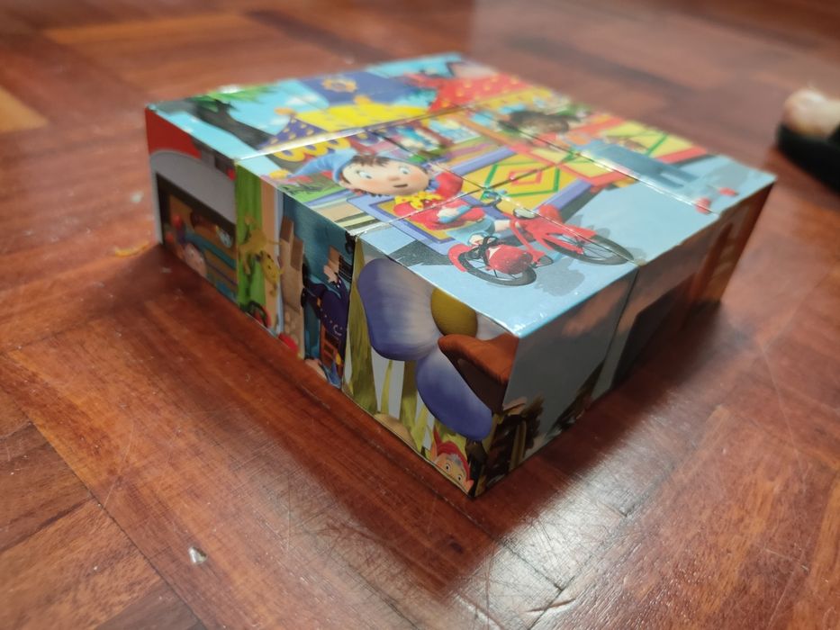 Cubos Puzzle 3D – Vários Rompecabeças num Só Brinquedo