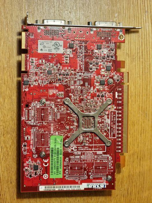 ATI Radeon hd2600xt 256mb MAC PRO