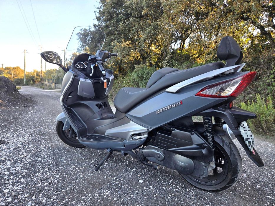 SYM GTS 125 2ª geração motor injeção Eletrónica super estimada