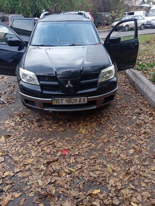 Mitsubishi Outlander можливий обмін