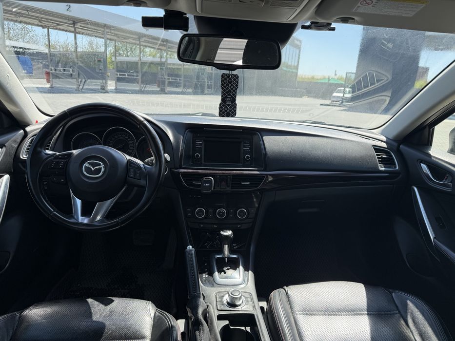 Mazda 6 2012 рік