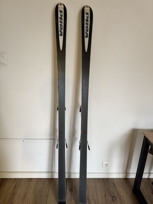 Narty zjazdowe volki 190