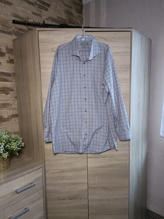 Szara koszula w granatowe paski plus size