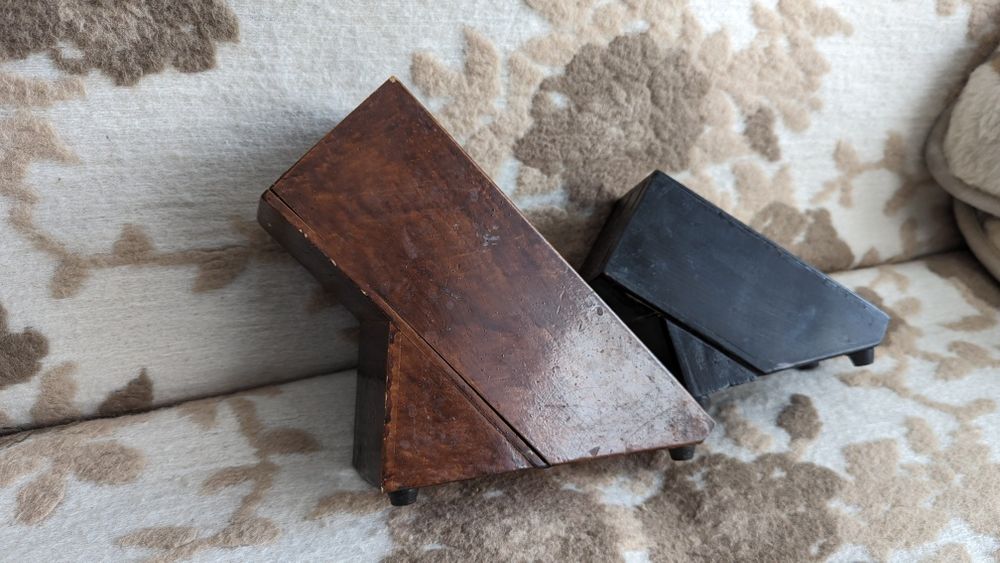 Bloczki drewniane na noże .