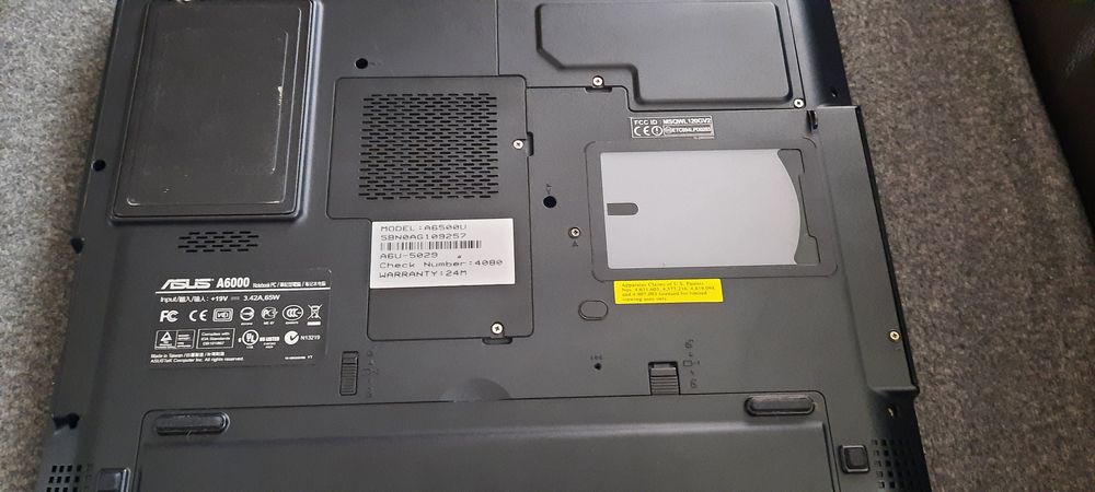 Laptop Asus A6500U