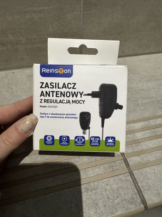 Rezerwacja Zasilacz antenowy