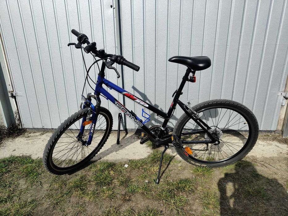Rower KROSS Grand Mountainn 26 cali czarno-niebieski