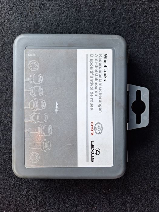 Śruby zabezpieczające do Toyota Lexus