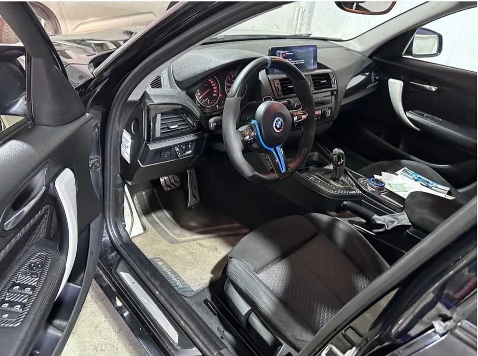 BMW serie 1 executive, caixa auto 8gears