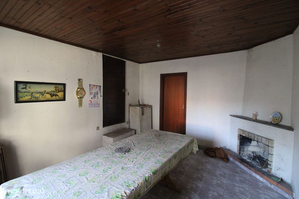 Moradia para Reconstrução - Póvoa de Calde - Viseu