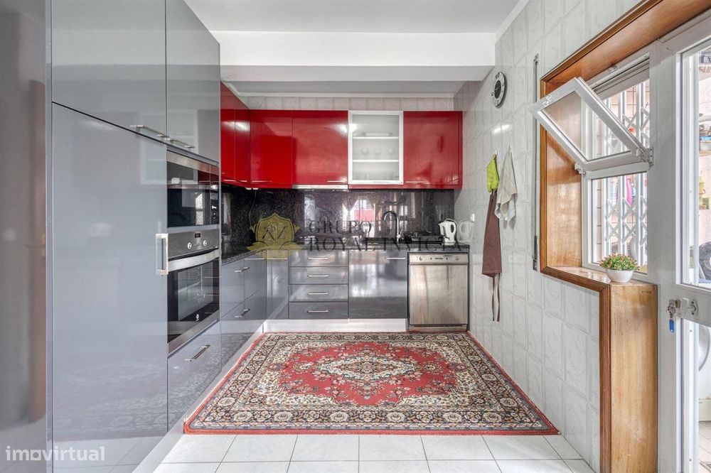 Apartamento T2 ao metro da Campainha - Baguim do Monte — Baguim do Monte, Porto