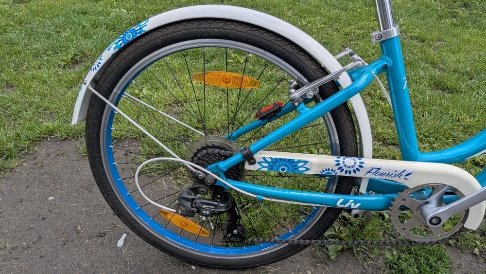 Rower dziewczęcy GIANT LIV Flourish 24'' jak nowy