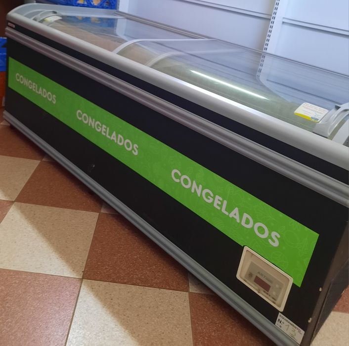 Arca de congelação AHT 2,10M