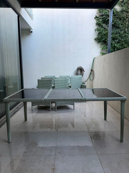 Conjunto jardim mesa e 8 cadeiras