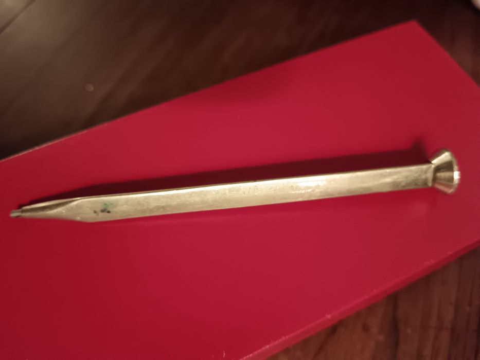 Lapiseira antiga Porto Barros