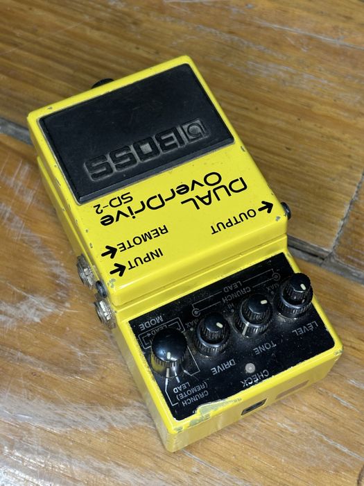 Pedais de guitarra