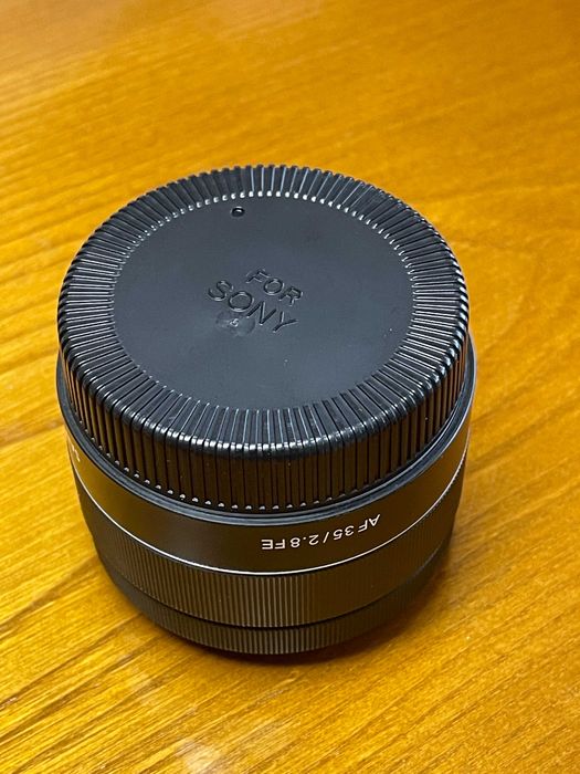 Lente Samyang para maquina Sony FE Mount