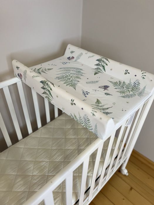 Дитяча кроватка ліжечко