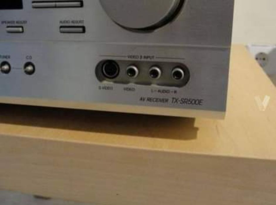 Onkyo TX-SR500 5.1 Channel 65 Watt AV Receiver (Amplificador Home Cine