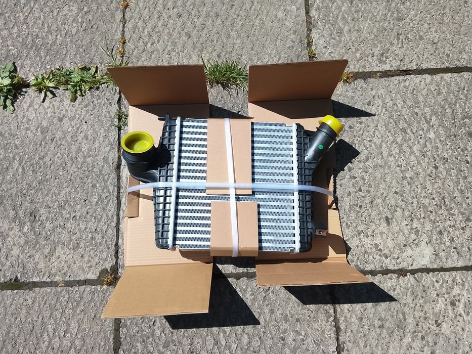 Audi Q7 4m Воздуховод Радіатора Інтеркулера Повітропровід Направляюча