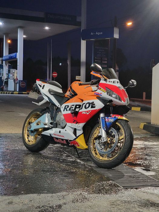 Honda CBR600RR 2003 Repsol