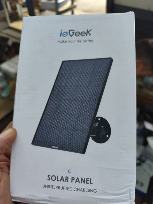 Panel Solarny ieGeek do Kamer Monitoringu – Nowy