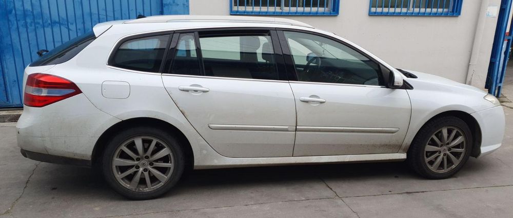 farol direito renault laguna iii grandtour
