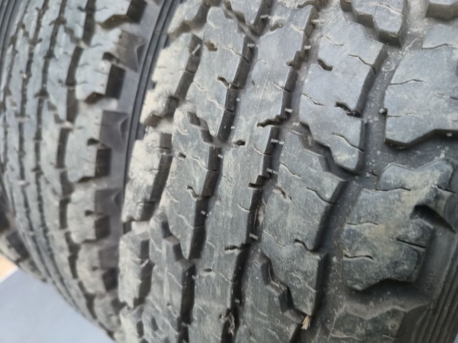 Продам резину 185/75 R16C
