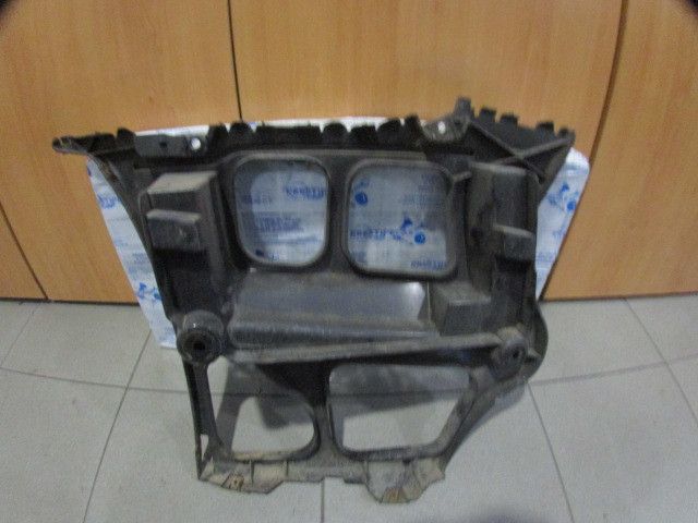 Guia de pára-choques frente direito BMW 3 Touring (E91)