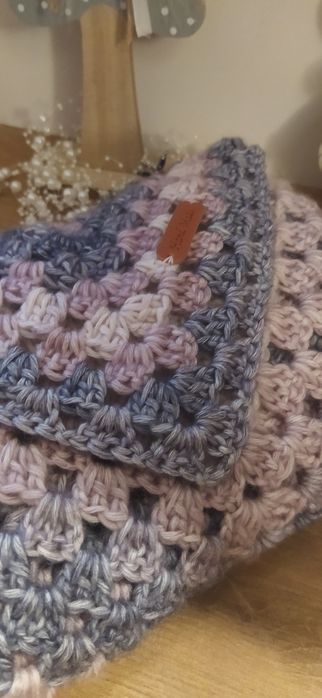 Chusta handmade zrobiona na szydełku
