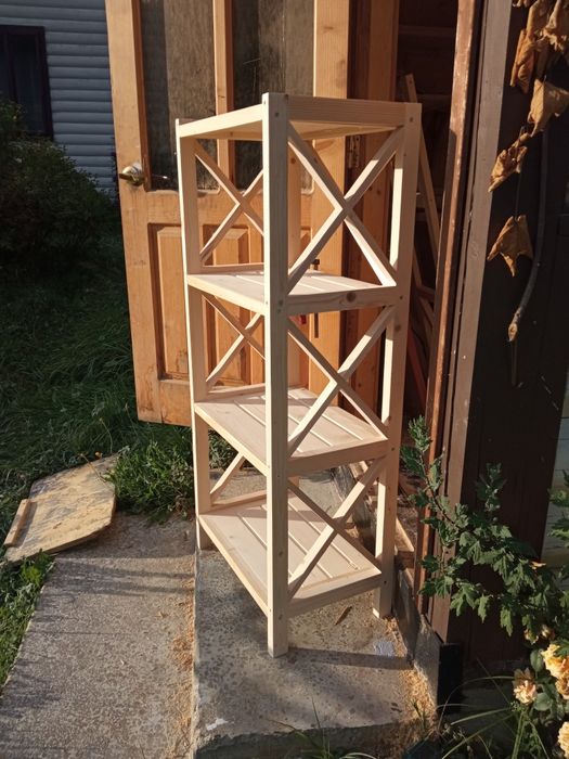 Стелаж  деревяний