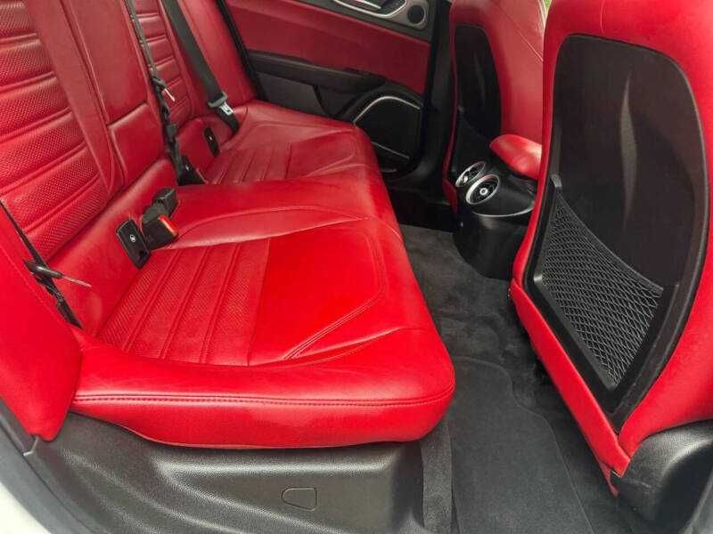 2017 Alfa Romeo Giulia Ti 5400