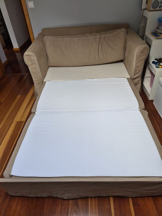 Sofá cama de 2 lugares Ikea