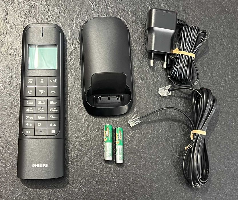 Bezprzewodowy Telefon Philips M4751B z Automatyczną Sekretarką czarny