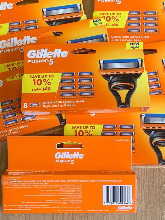Сменные картриджи Gillette Fusion 5 (8 шт.) — набір змінних касет для