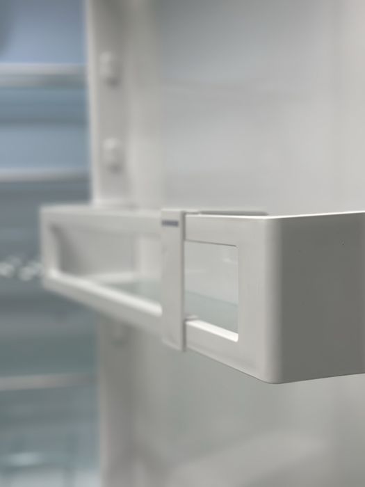 Холодильник Liebherr CNbs 3915 | графит | NoFrost | сенсор |