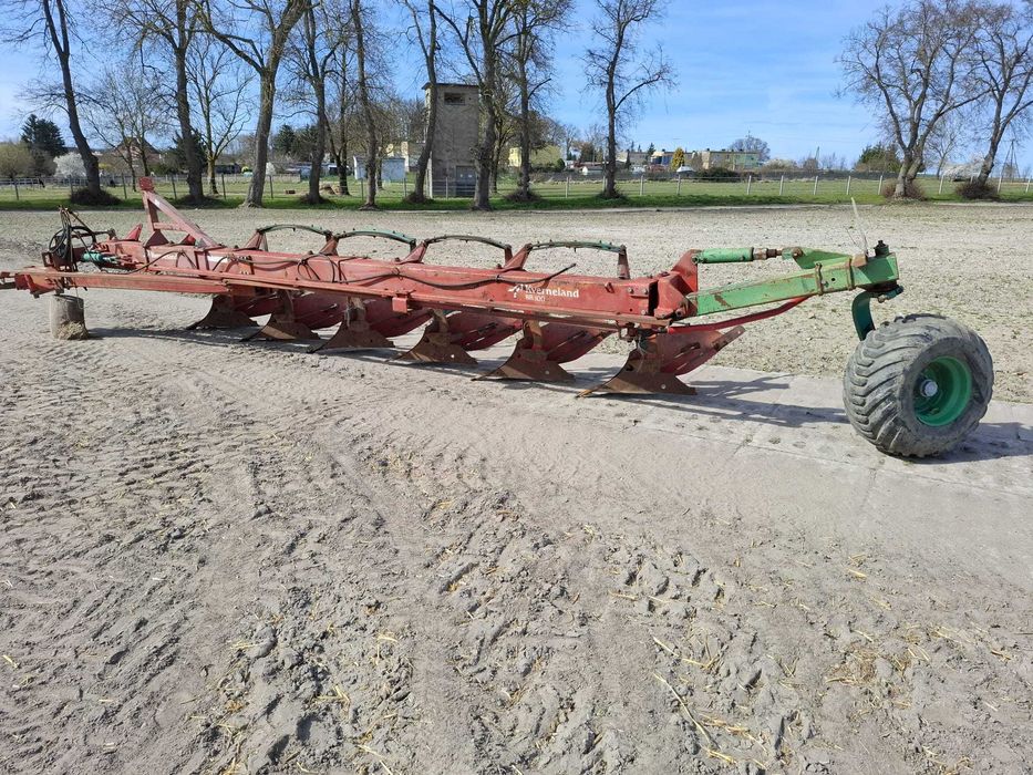 PŁUG Kverneland BB 100