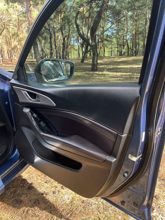 Продам Мазду3 FL Touring