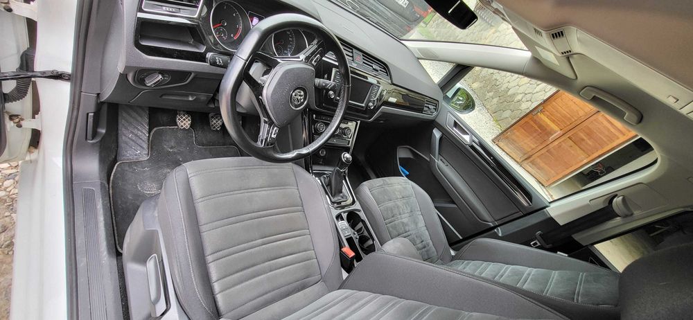 Volkswagen Touran 2,0 TDI 150KM
