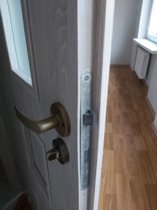 Sz-n dostawa gratis DRZWI łazienkowe 80 prawe