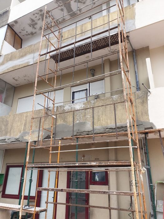 Pinturas interiores e exteriores