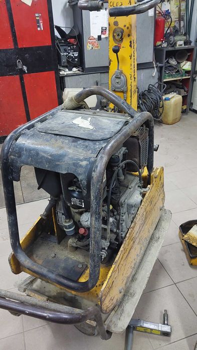 Zagęszczarka VIBROMAX VMP40