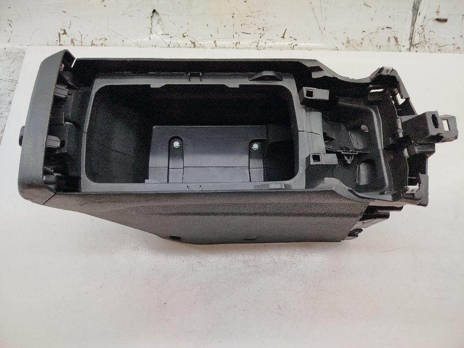 Consola Central - PEUGEOT 5008 II | 16 -
