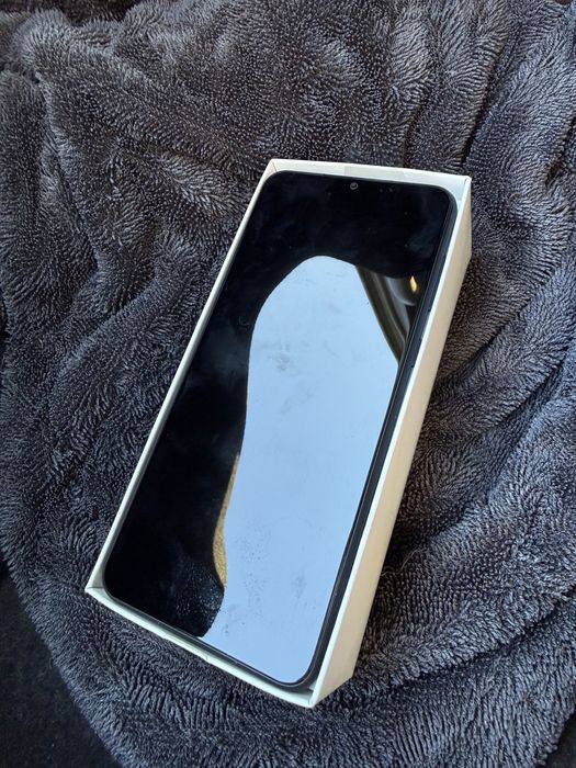 Телефон Samsung Galaxy A04