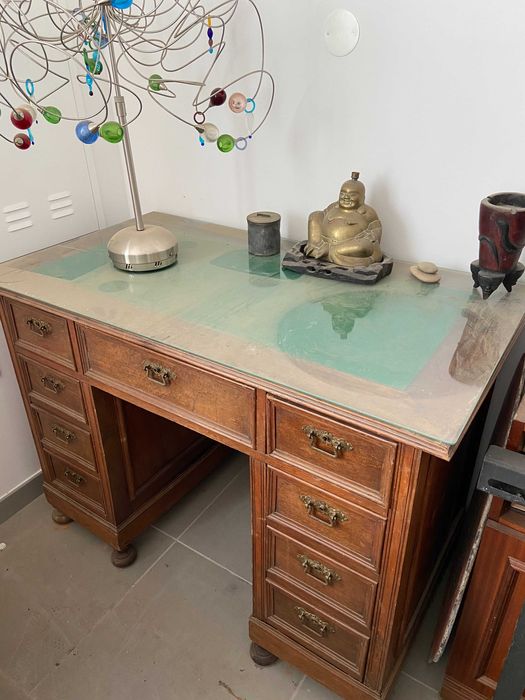 Lote de mobiliário antigo